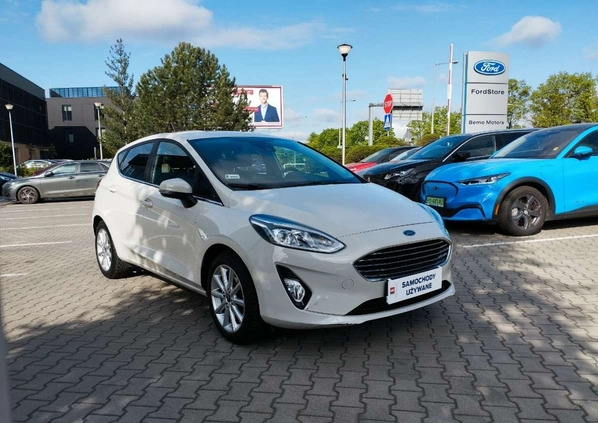 Ford Fiesta cena 57900 przebieg: 46558, rok produkcji 2020 z Poznań małe 352